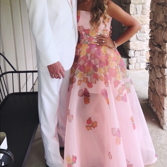 pink flowery sherri hill prom dress - Picture 6 of 8